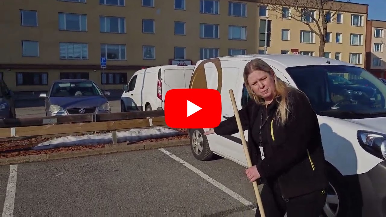 youtubeklipp med info om att sopa sin parkerinsplats
